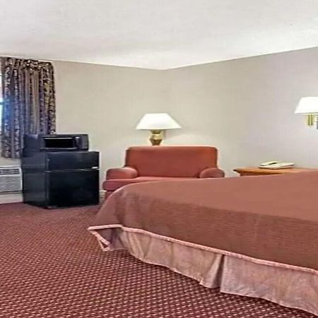 Airport Inn Tampa Buitenkant foto